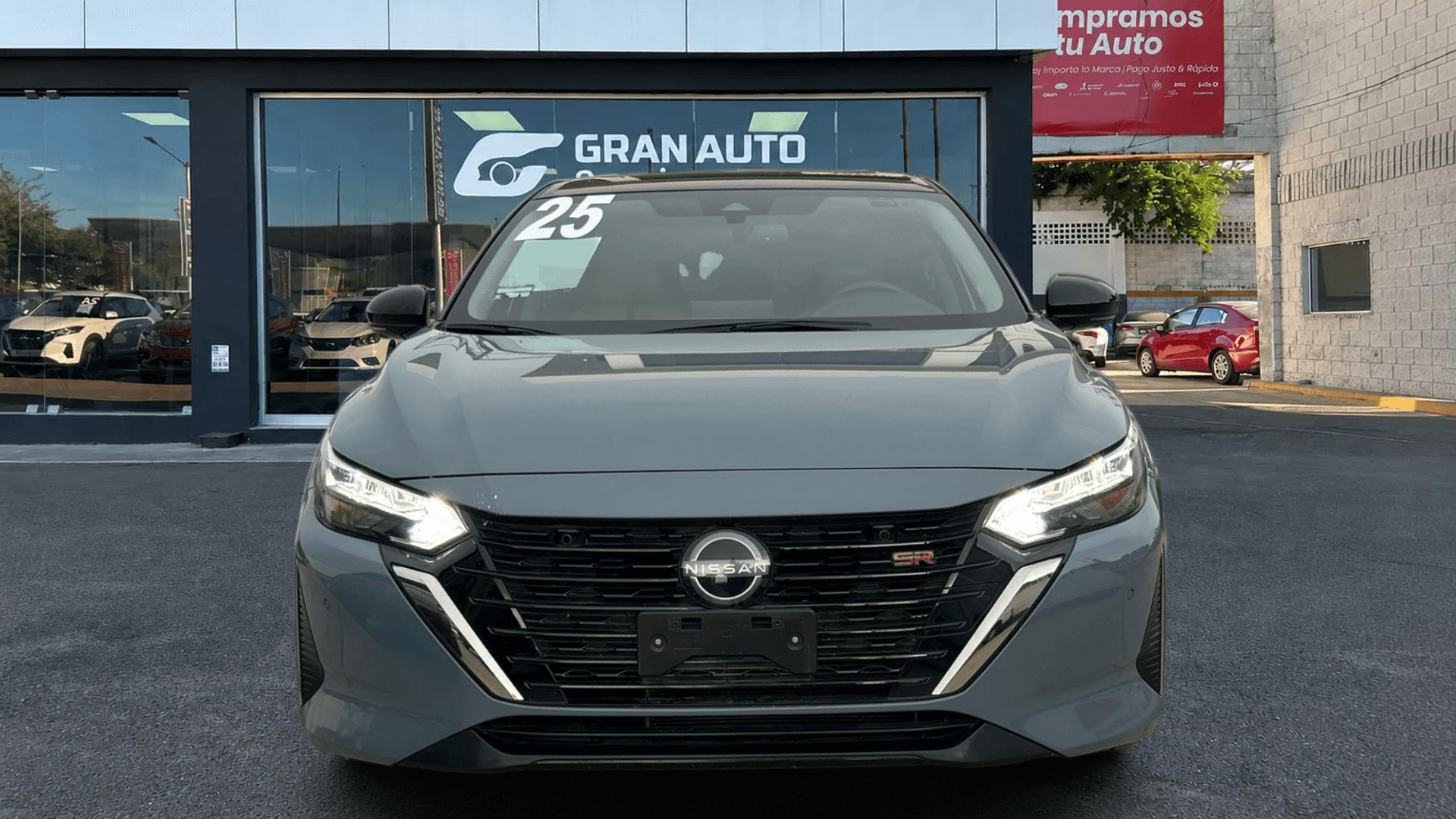 SENTRA SR PLATINUM BITONO CVT PIEL