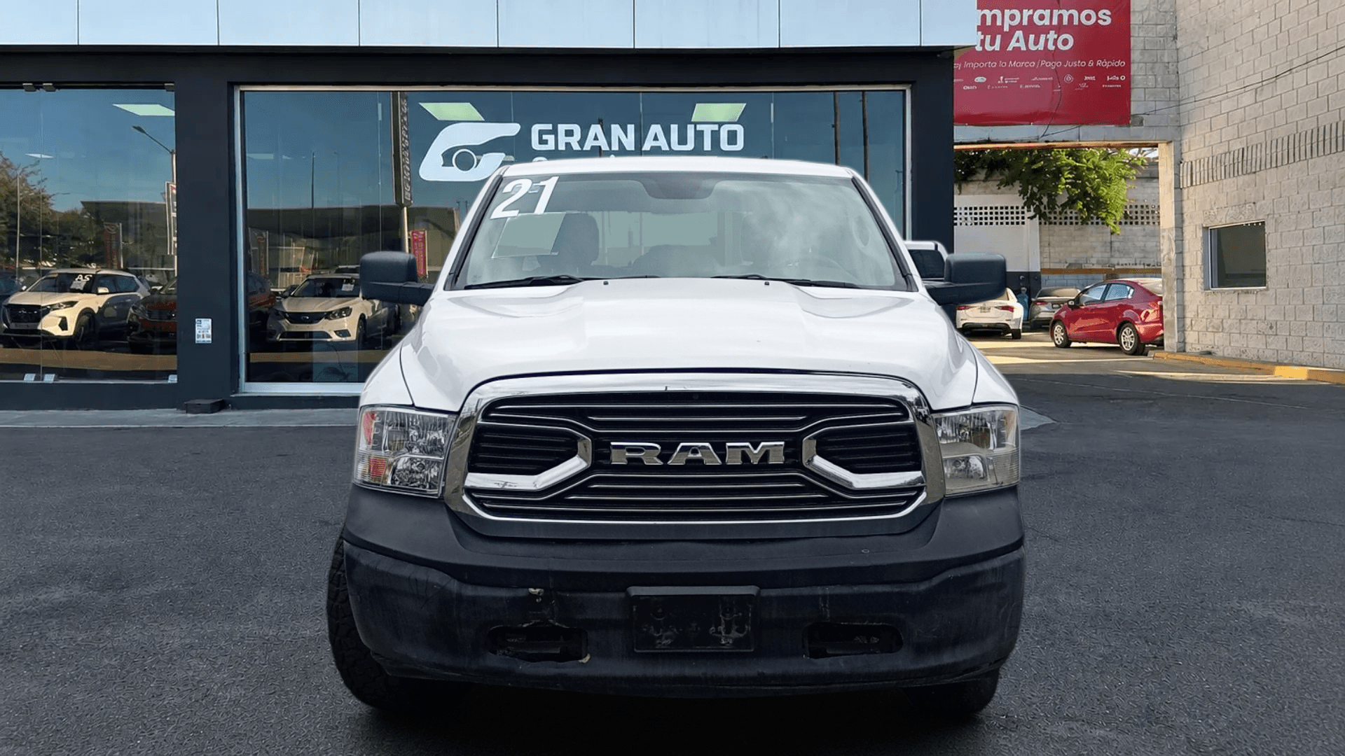 RAM 1500 CREW CAB SLT 4X4 V6 2021