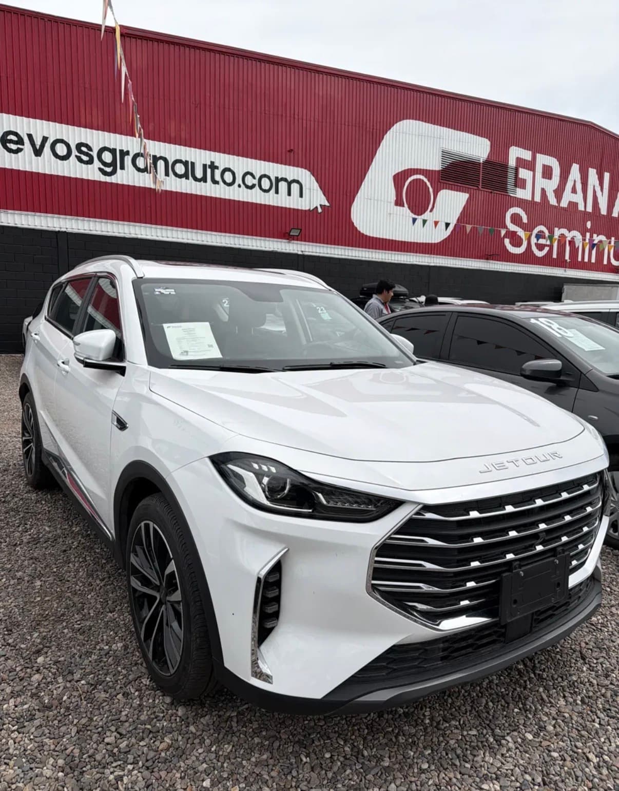 X70 PLUS SUV 1.6 LTS AUT 8 VEL 4 CIL