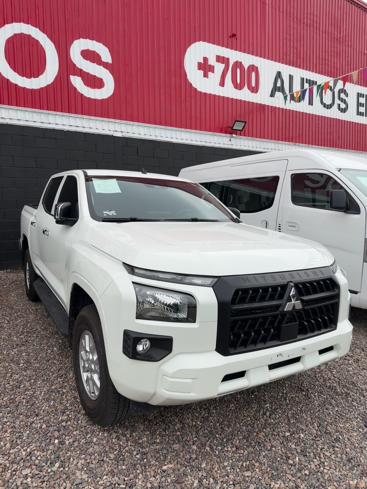 L200 4 PTAS GLX PICKUP DOB CAB 4X2 MAN 5V
