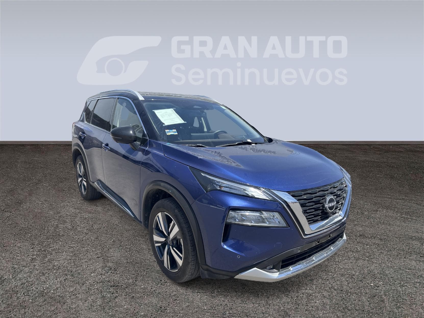 XTRAIL PLATINUM PLUS 2 FILAS